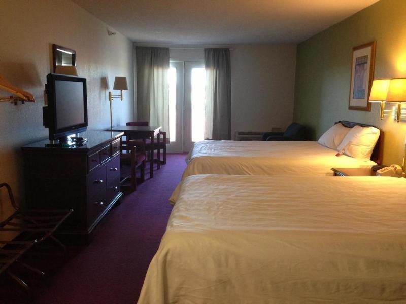 Baymont By Wyndham Rochester Mayo Clinic Area מראה חיצוני תמונה